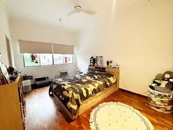 Hillcrest Park (D11), Terrace #568653681
